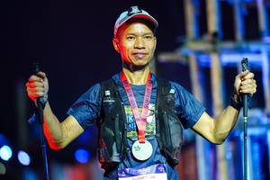 BIB: 160
                            <button type="button" onclick="openModal(19039665)" class="btn btn-primary btn-sm float-right btn-popup" data-toggle="modal" data-target=".modal-high-quality">
                        <i class="fas fa-shopping-cart"></i> Add to Cart
                    </button>
                                            <button type="button" onclick="isThisMe(19039665, true)" class="btn btn-success btn-sm float-right btn-popup btn-isme hidden" data-toggle="tooltip" data-placement="bottom" title="นี่คือรูปของคุณใช่ไหม คลิกที่นี่เพื่อเอาเข้าอัลบั้ม">
                        <i class="fas fa-plus"></i> Add to album
                    </button>
                    <button type="button" onclick="isThisMe(19039665, false)" class="btn btn-warning btn-sm float-right btn-popup btn-isnotme hidden">
                        <i class="fas fa-ban"></i> Remove from album
                    </button>